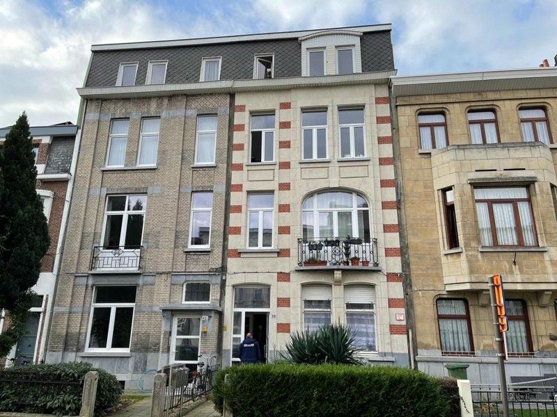 GERENOVEERD DUPLEXAPPARTEMENT OP RUSTIGE LIGGING foto {{pictureIndex}}