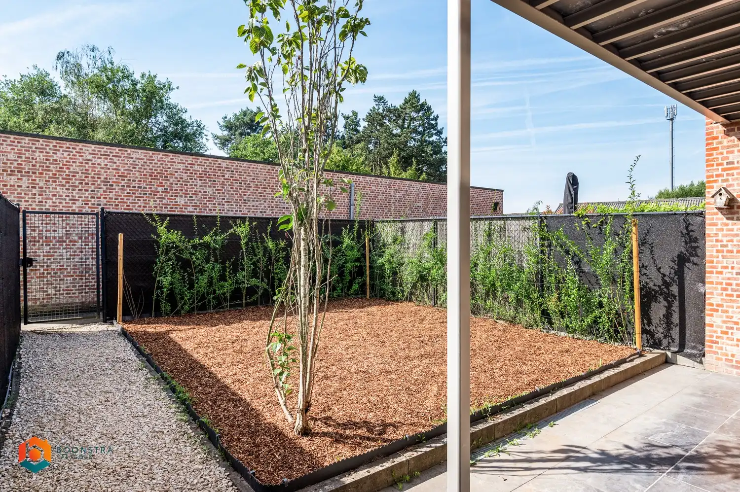 Gelijkvloers app. met terras en garagebox foto 8