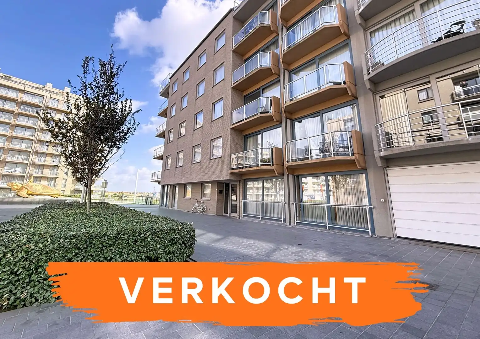 Ondergrondse autostaanplaats te Nieuwpoort-Bad foto {{pictureIndex}}