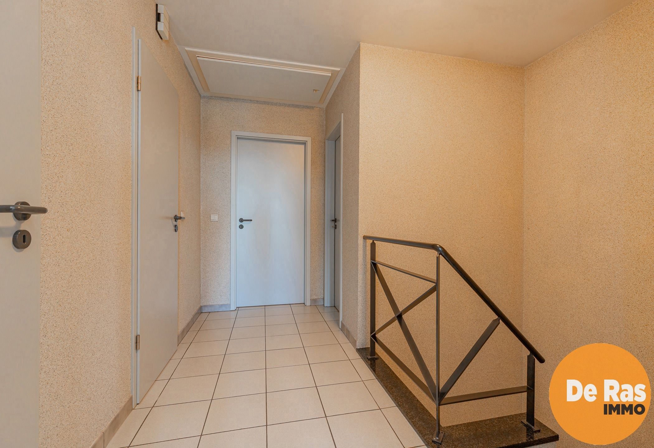 ERPE-MERE - Centraal gelegen instapklaar dakappartement foto 19