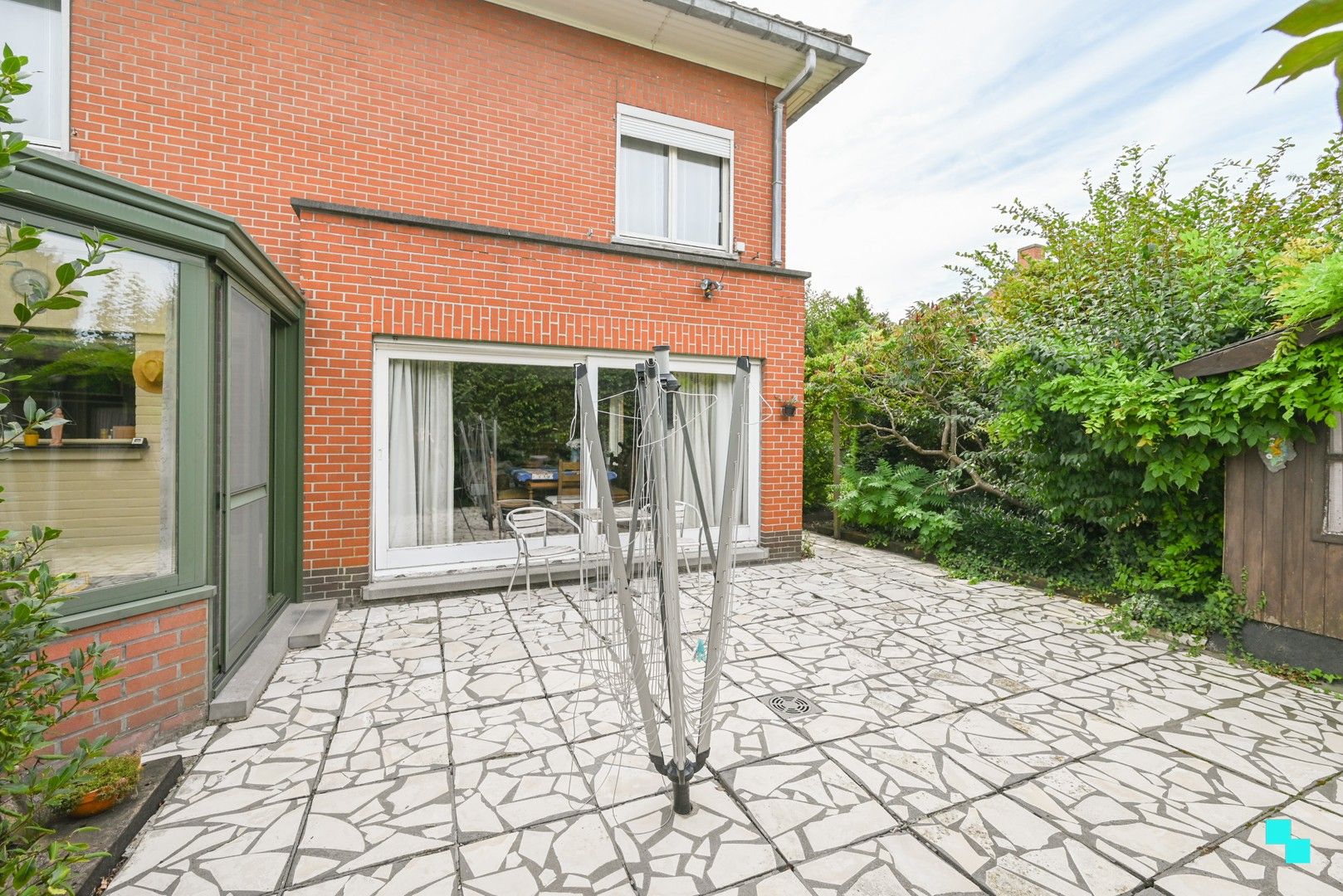 Zeer ruime HOB met vier slaapkamers te Heule foto 33