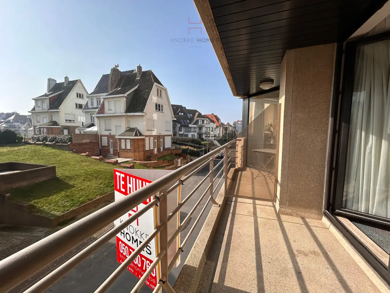 Zuidgericht appartement met zonnig terras te Duinbergen foto 3