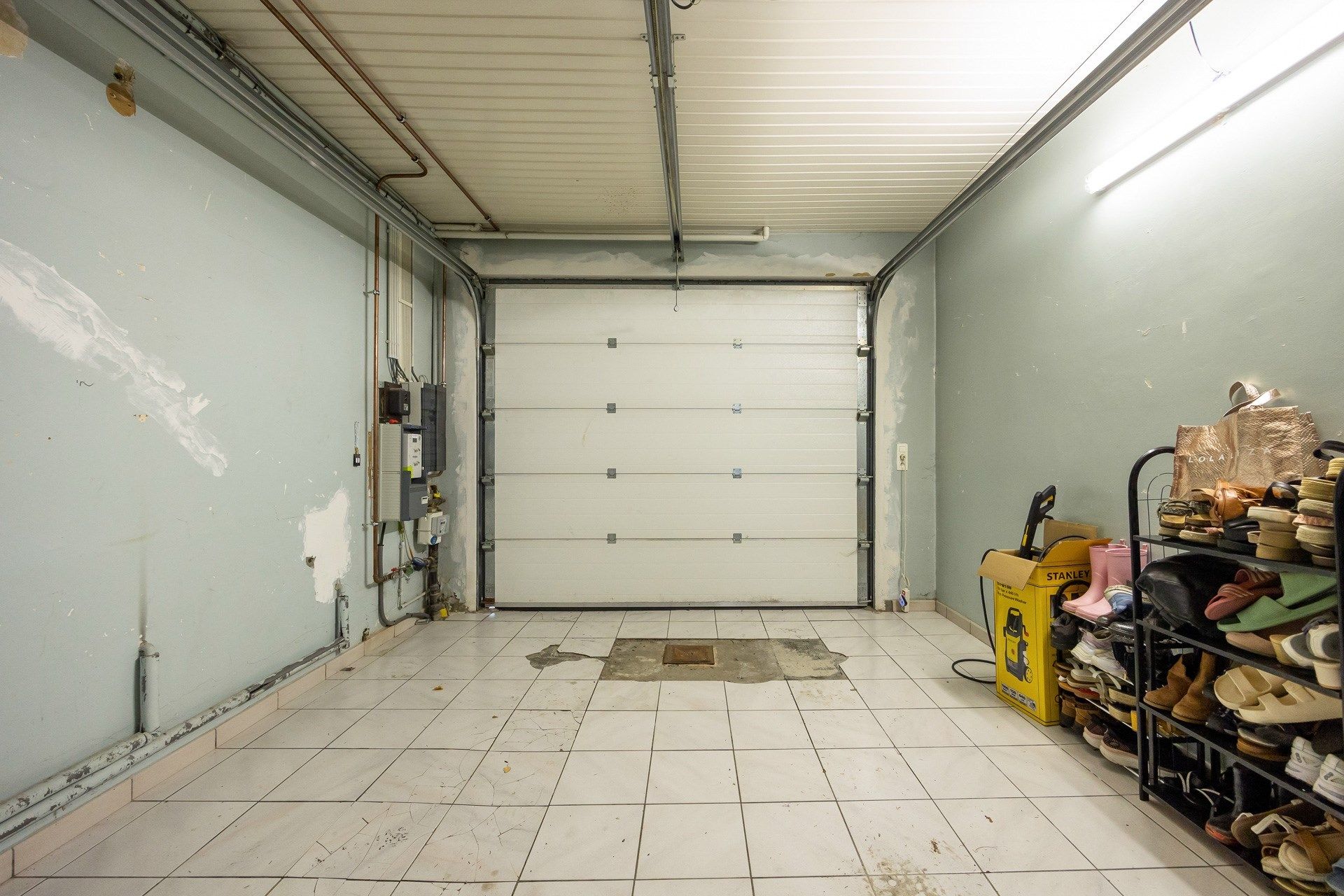 Ruime, instapklare gezinswoning met authentieke elementen in Berchem foto 2