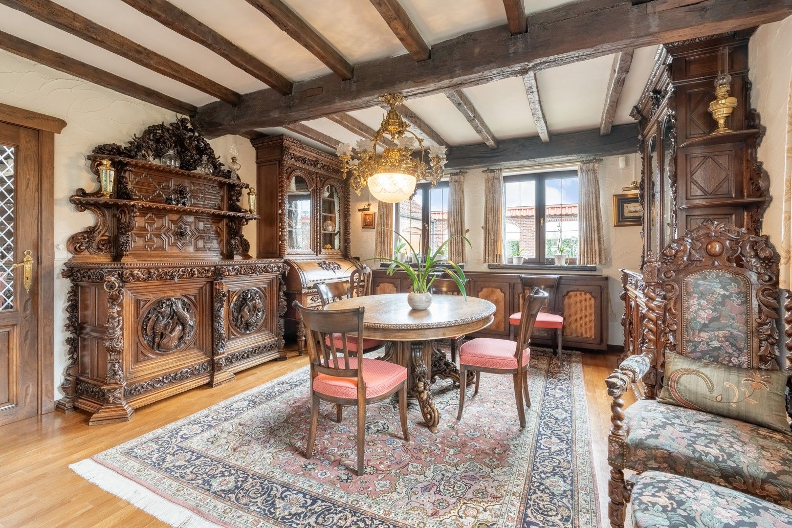 Karaktervolle bungalow met 2 slaapkamers in een rustige straat te Bunsbeek foto 10