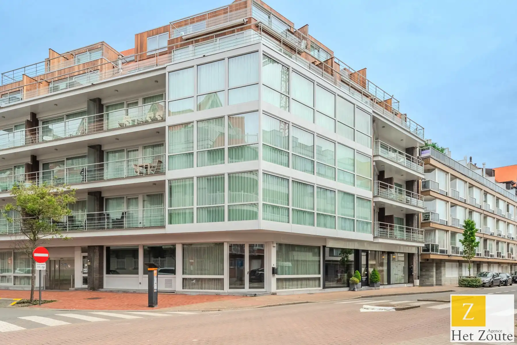 Exclusief lumineus gelijkvloers design appartement in knokke foto 22