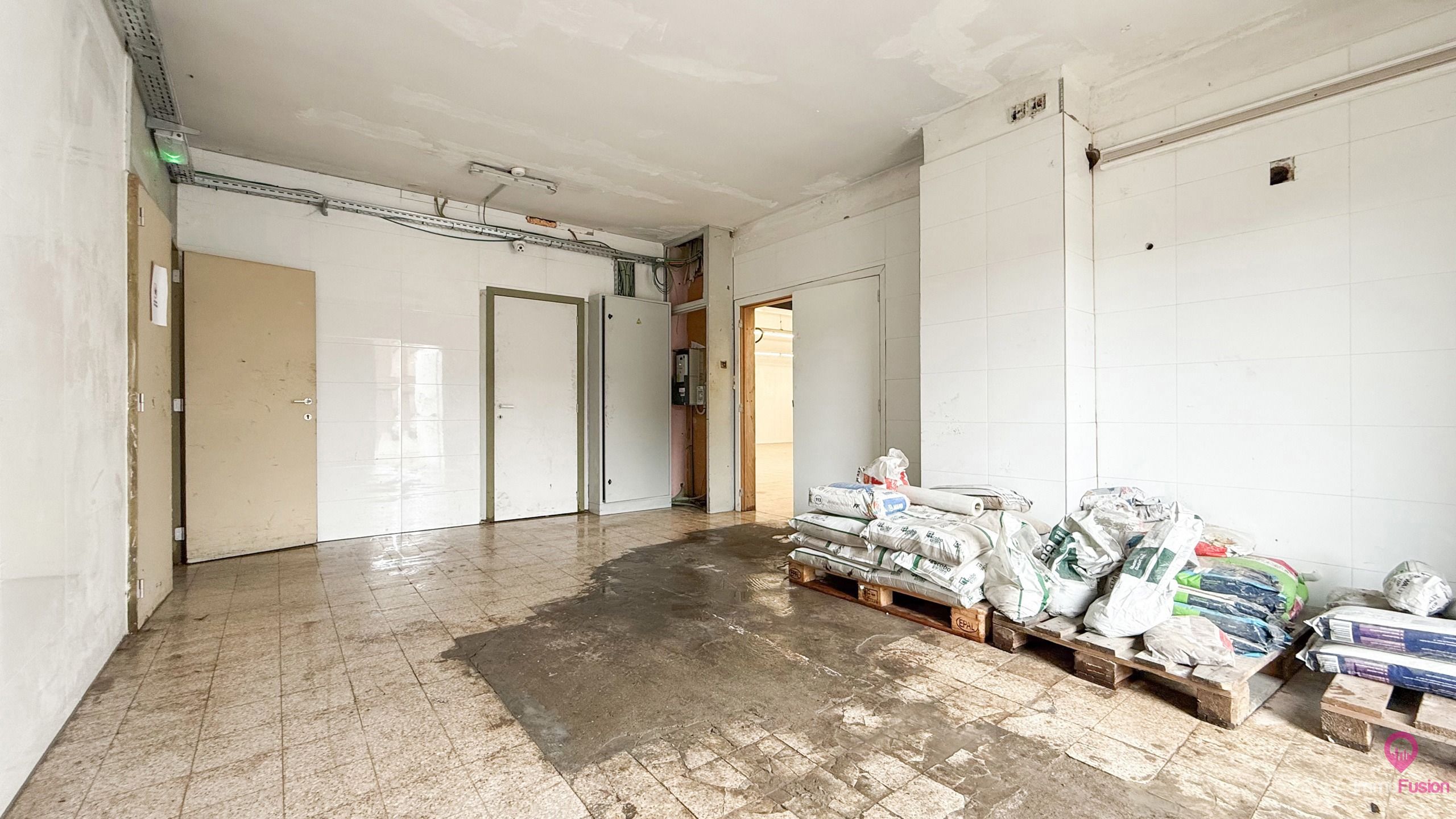 Handelspand met 2 studio’s op toplocatie in Heusden-Zolder! foto 22