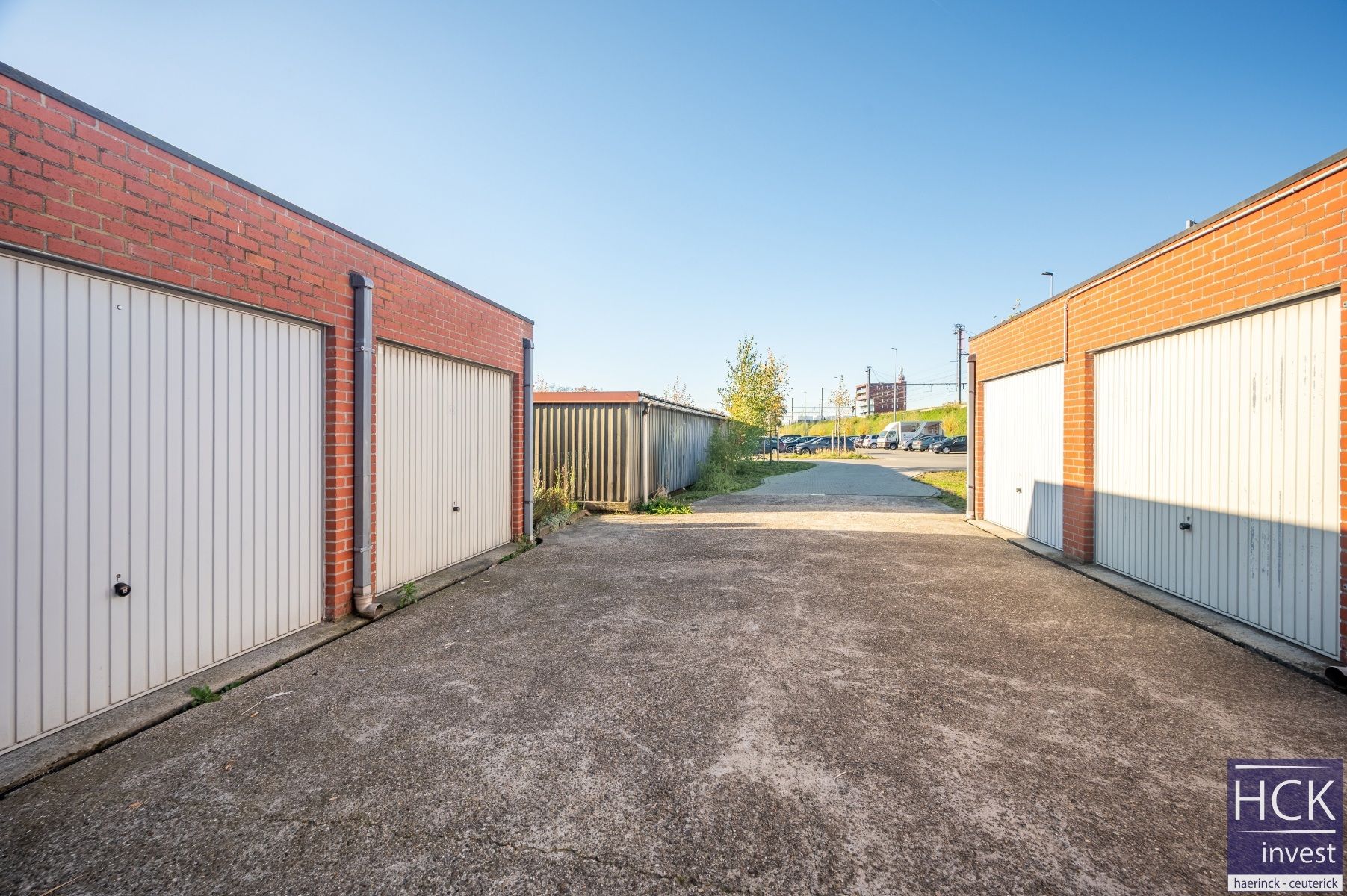 DEINZE - Luxueus afgewerkt APP. met 2 SLPK. én garagebox op toplocatie foto 19