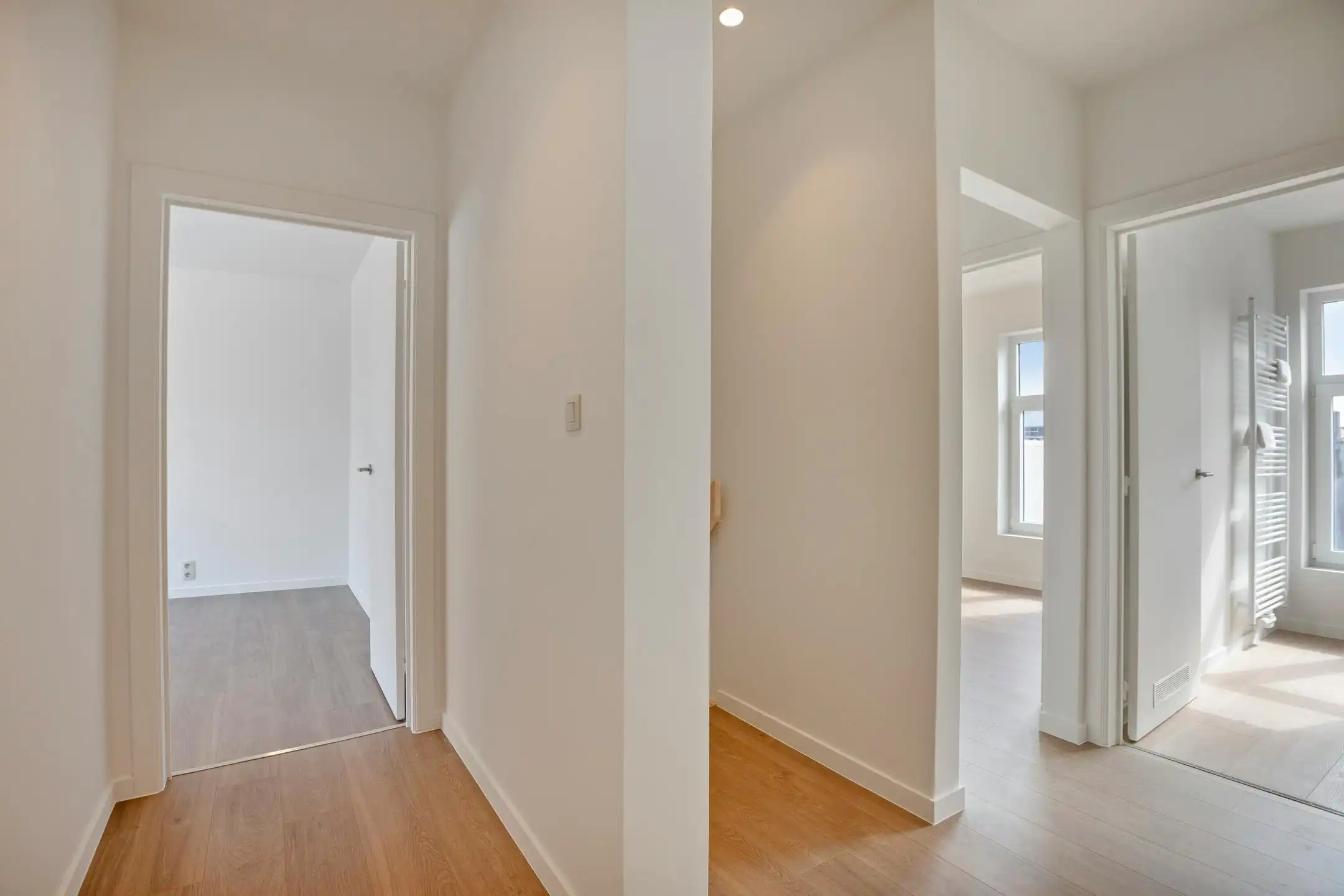 Modern, energiezuinig en instapklaar huis te koop foto 22