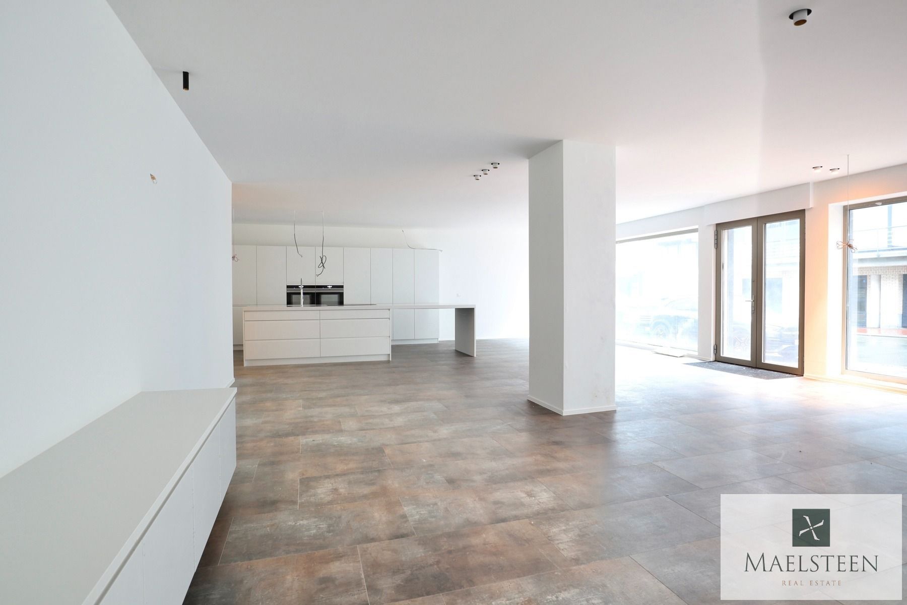 Gerenoveerd gelijkvloers appartement van 194 m² Knokke-Heist foto 2