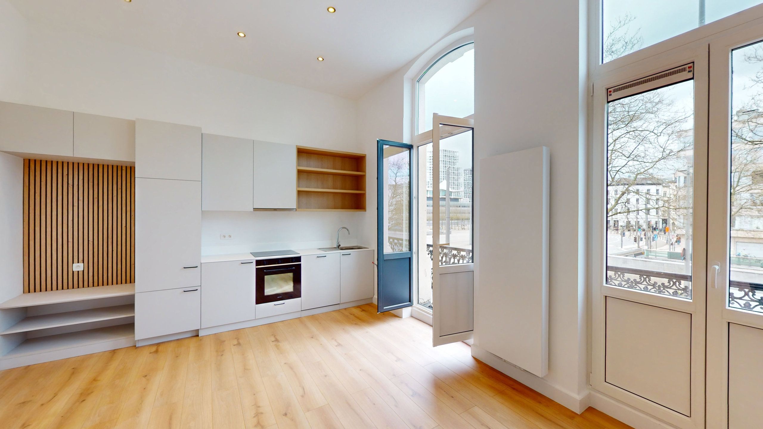 KIJKMOMENT ZAT 15/11 - 16u30 appartement met terras op het Zuid foto {{pictureIndex}}