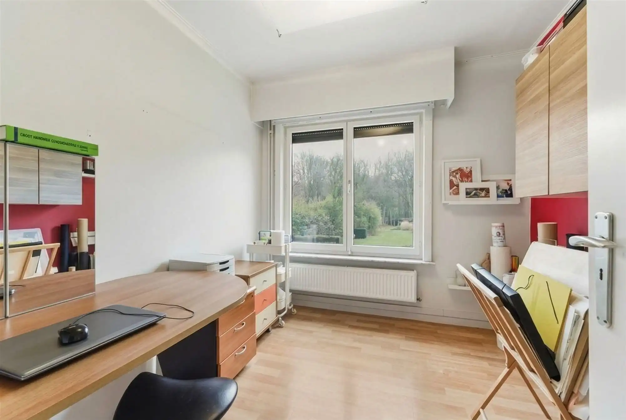 Magazijn van 395m² met villa op toplocatie voor commerciële activciteit foto 15