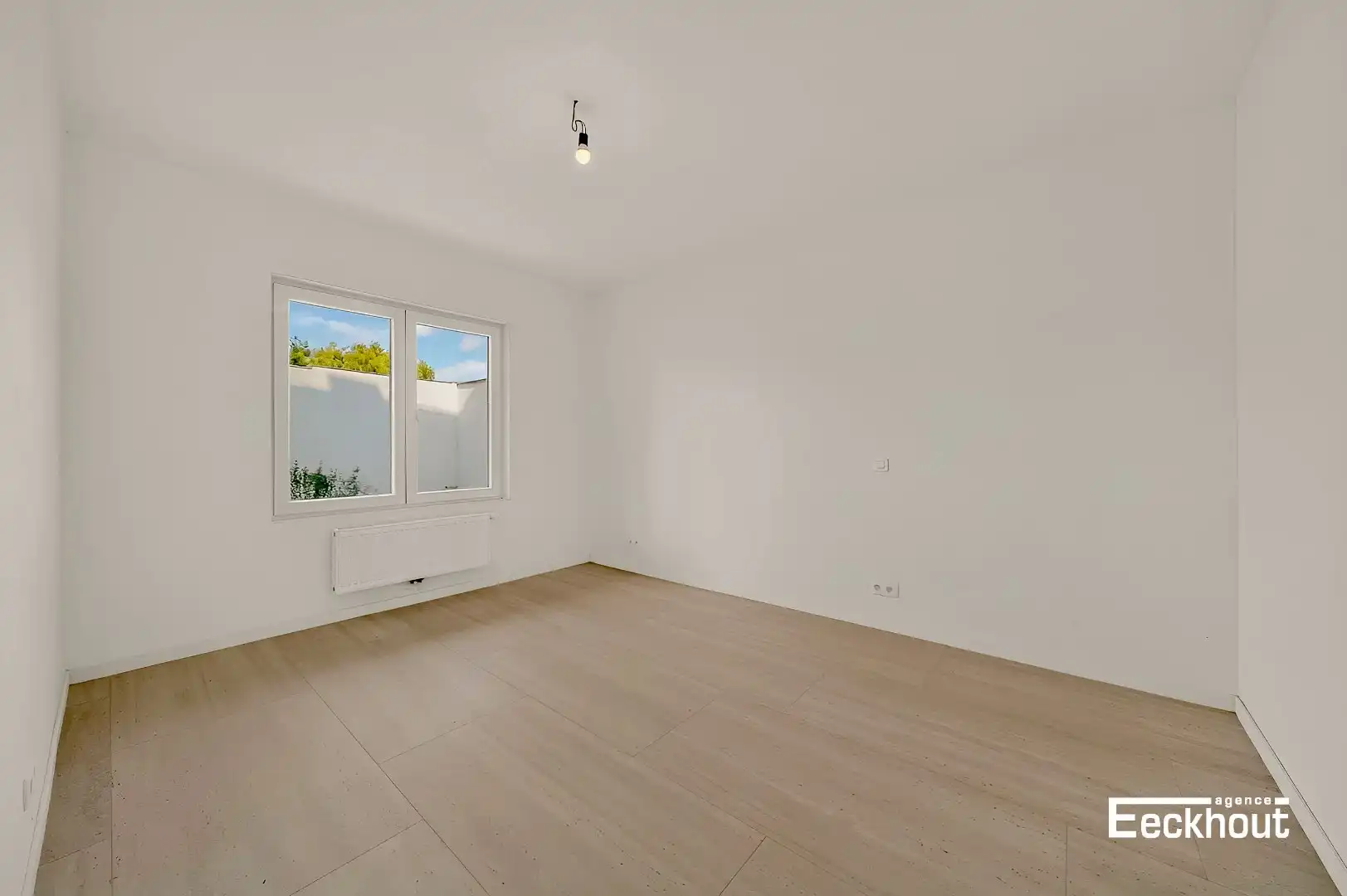 Modern & lichtrijk gelijkvloersappartement met 3 slaapkamers, tuin en terras! foto 9