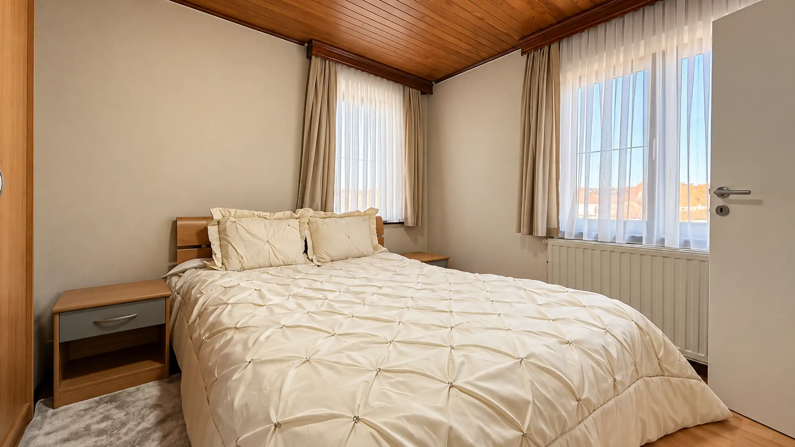 Ruime woning met 3slpk, tuin en garage op toplocatie! foto 40