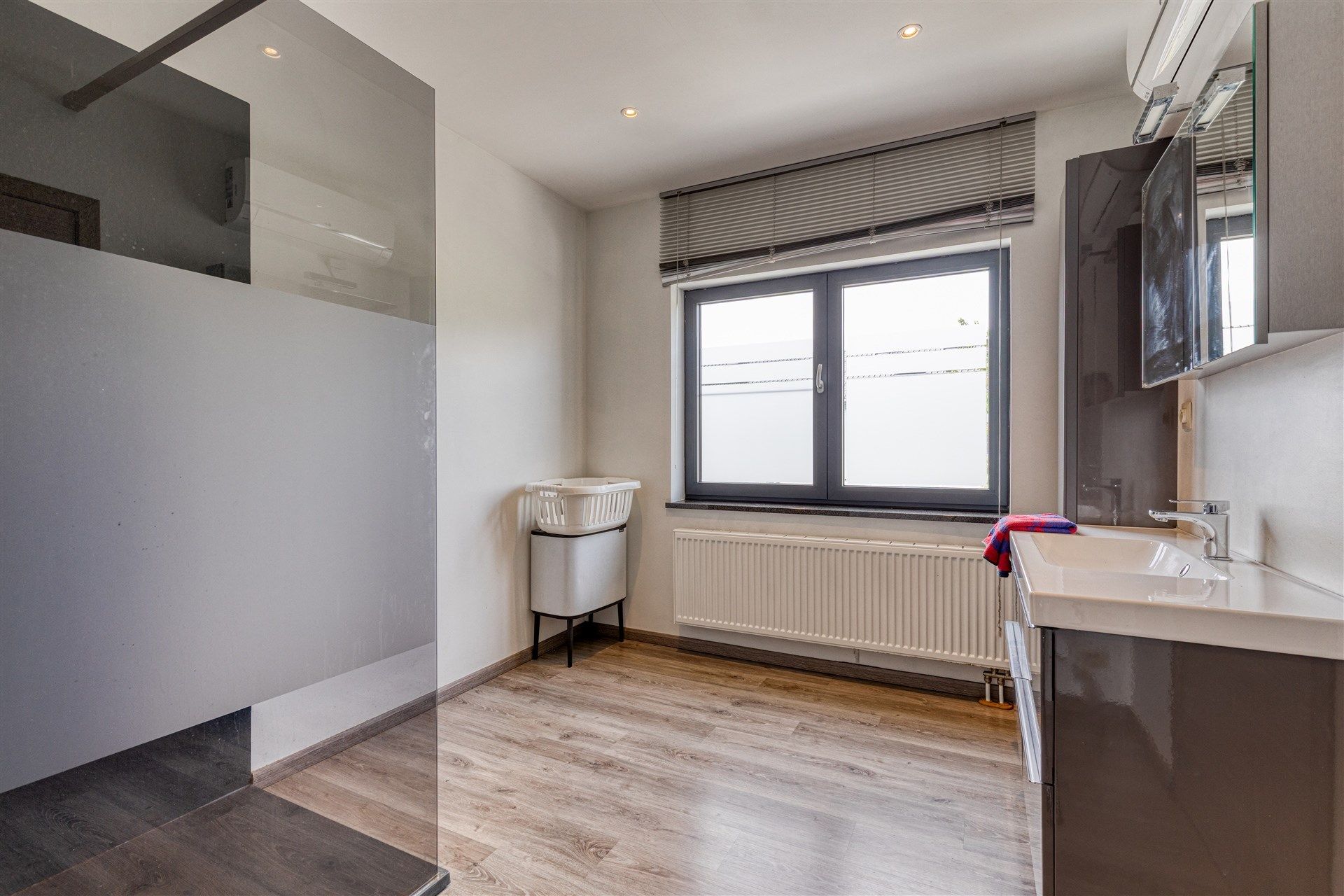 Huis met mogelijkheid tot kangoeroewoning!!! foto 45