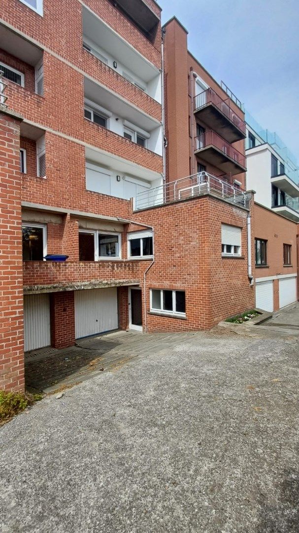 Ruim en zonnig appartement met 2 slaapkamers foto 26