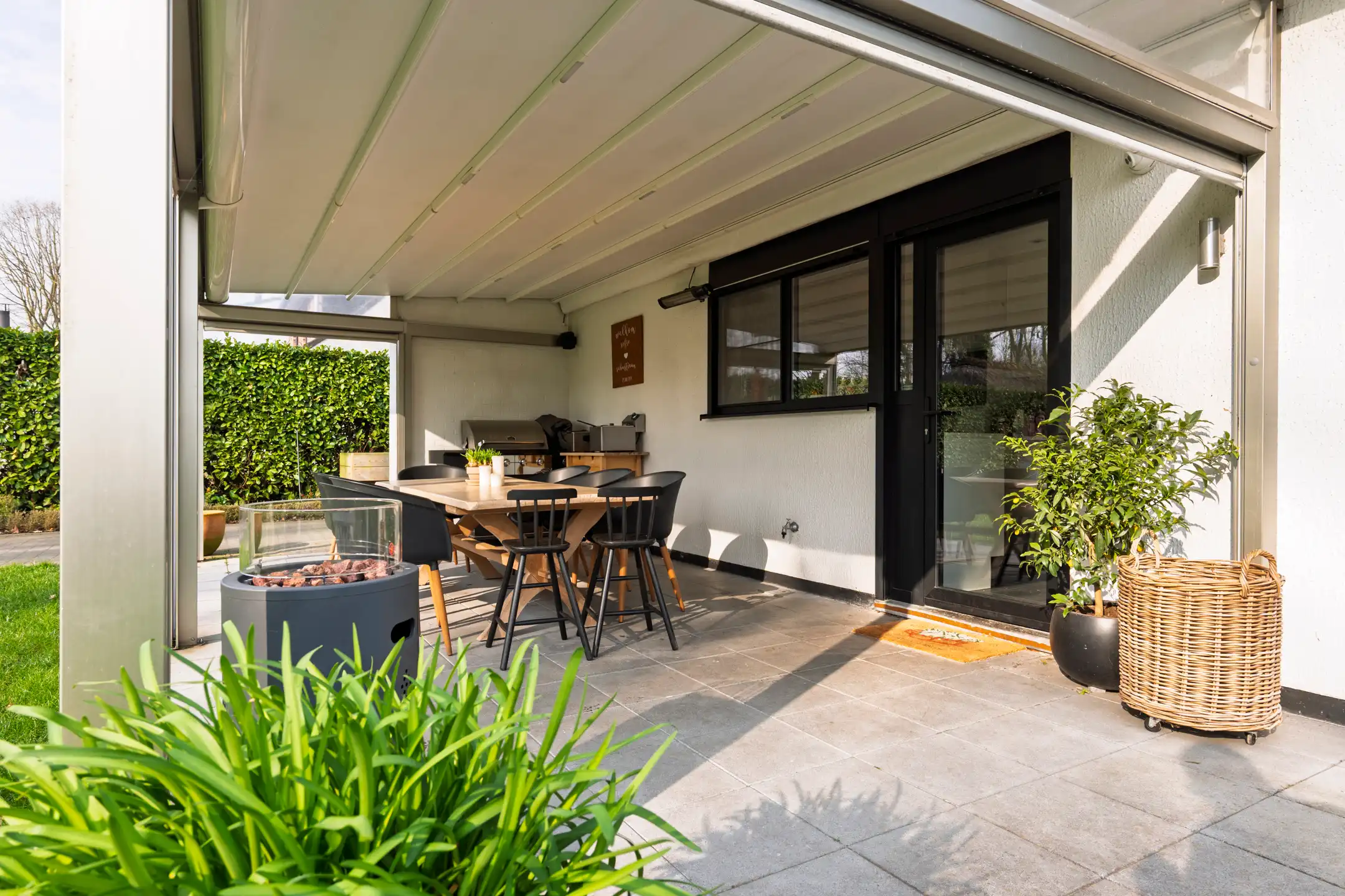 Instapklare gelijkvloerse villa op toplocatie (ca. 2.028 m²) foto 23