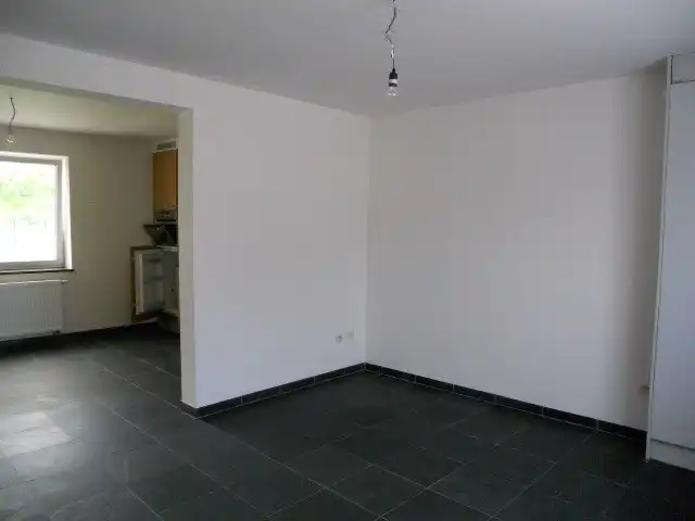 WONING te Lummen : 2 slpks, tuin, stpl foto 4