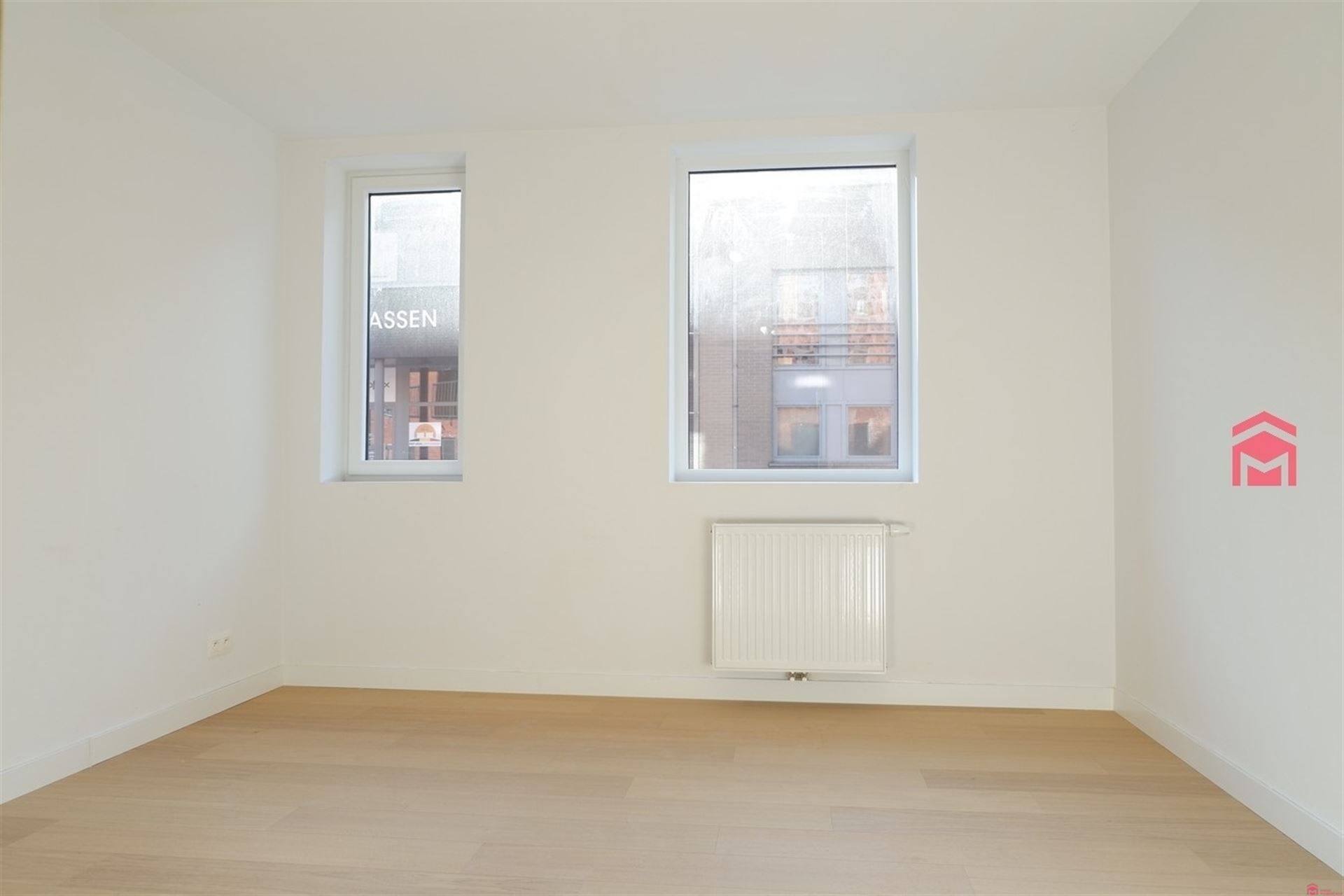 Recent, gelijkvloers appartement met tuintje foto 8