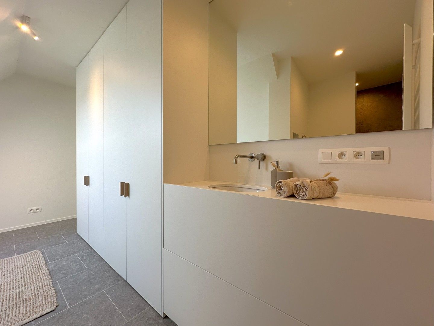 Nieuwbouw penthouse met zuidgericht terras op een topligging in Tielt! foto 16