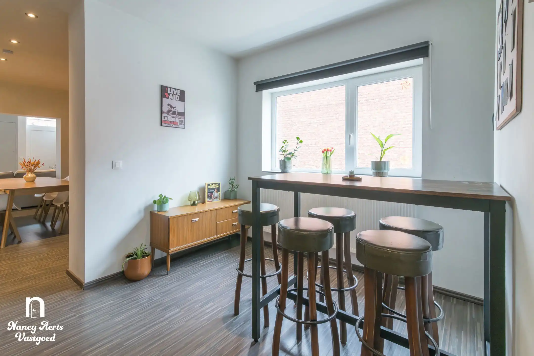 Charmante gerenoveerde woning met zuidgerichte tuin foto 19