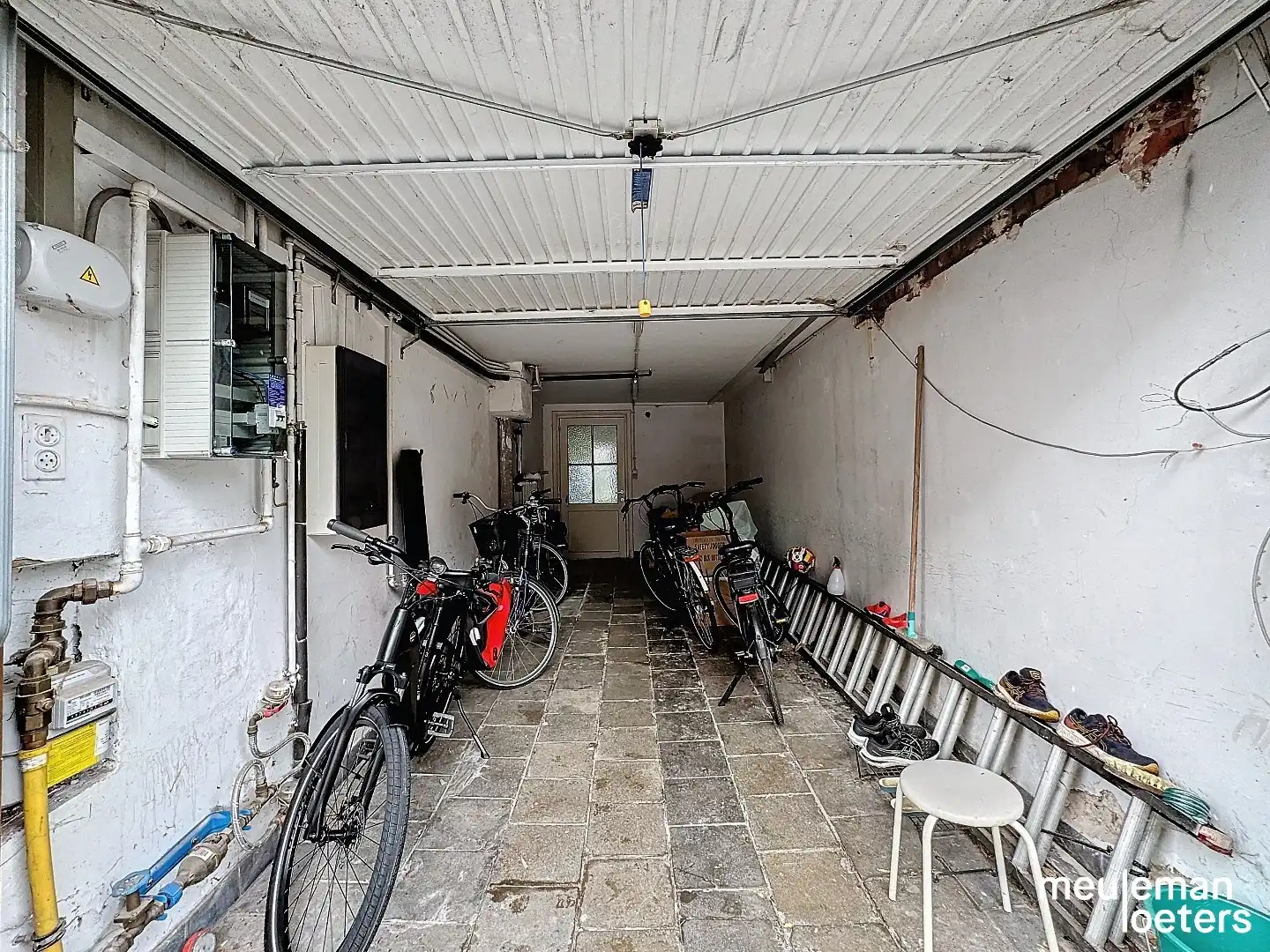 Opbrengsteigendom met tuin aan rand van Brugge foto 19