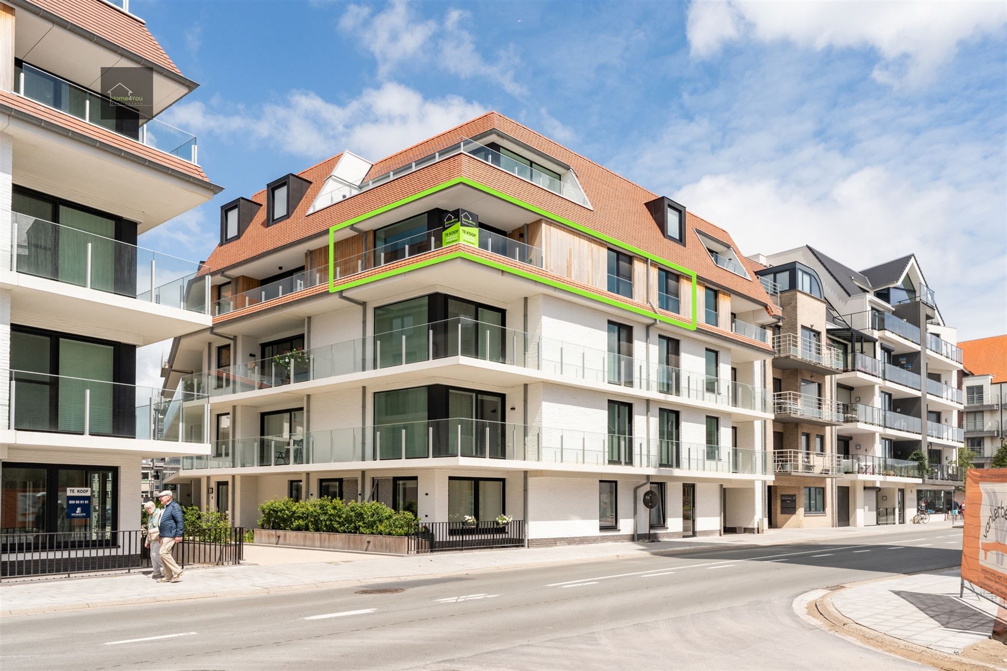 Unieke kans: recent hoekappartement met luxe afwerking & zon! foto {{pictureIndex}}
