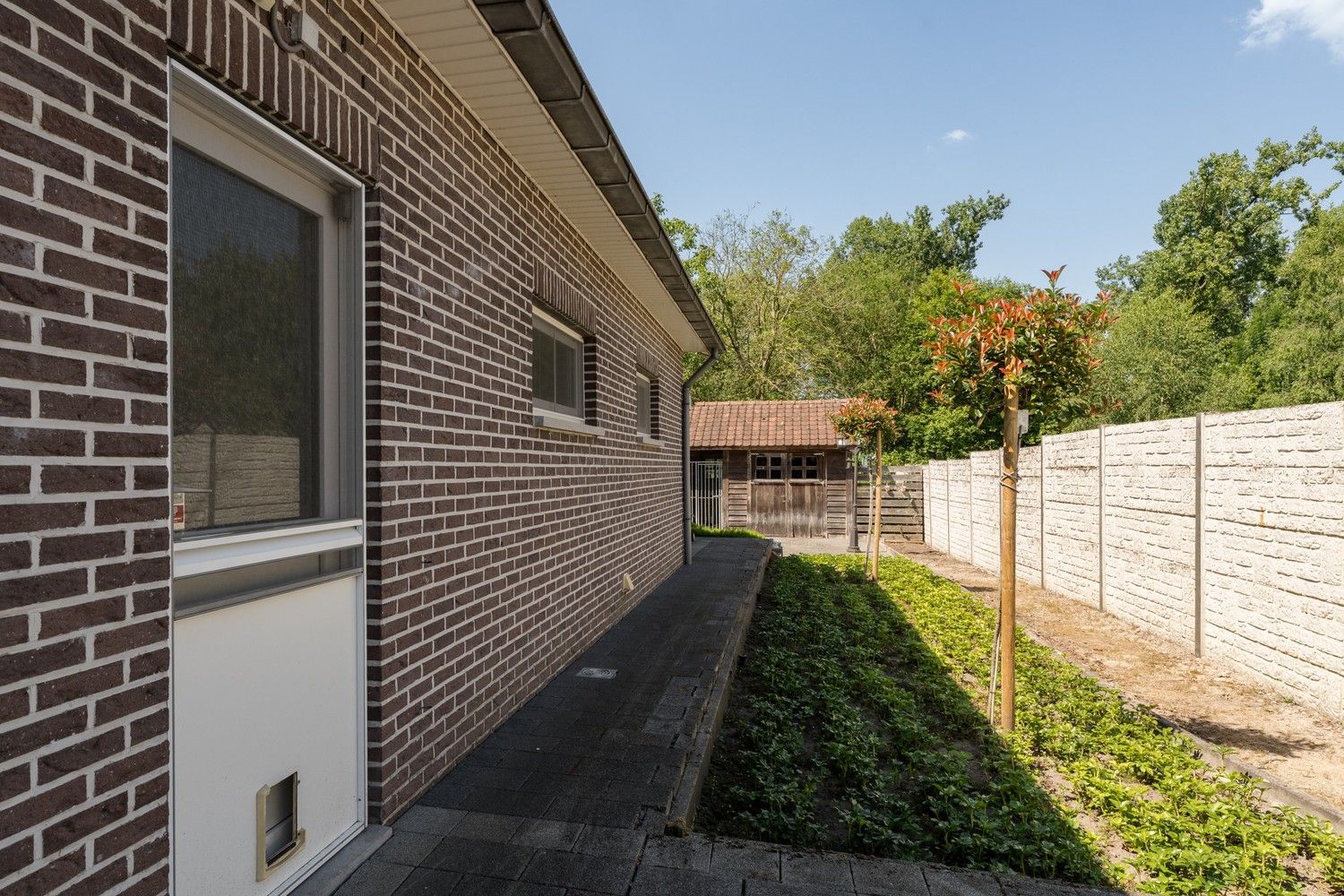 Ruime gezinswoning met 5 SLK met prachtig groen uitzicht foto 29