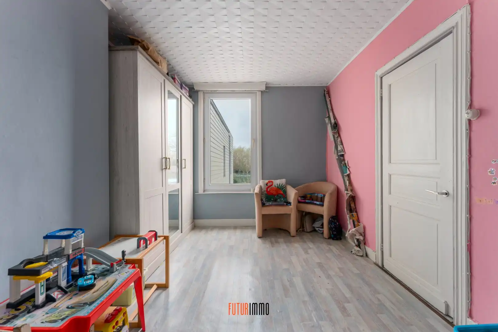 Te renoveren rijwoning met goeie ligging foto 11