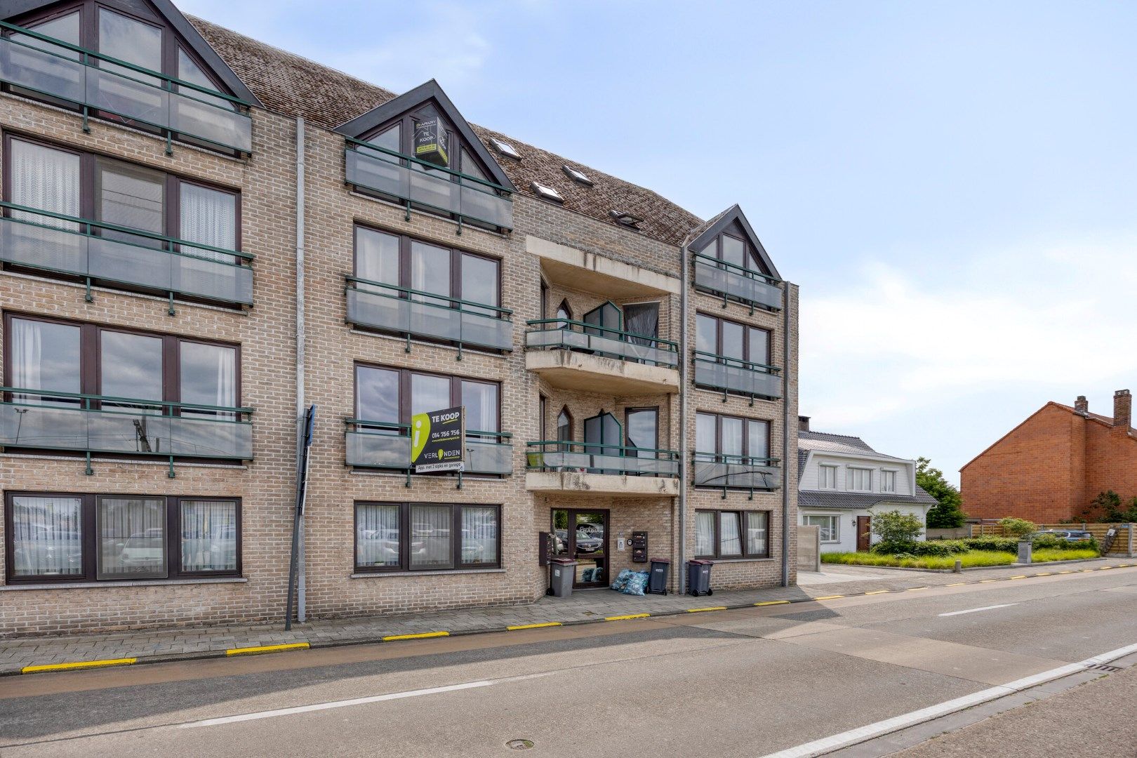 Goed onderhouden appartement met 2 slpks en garage in het centrum van Mol ! foto 21