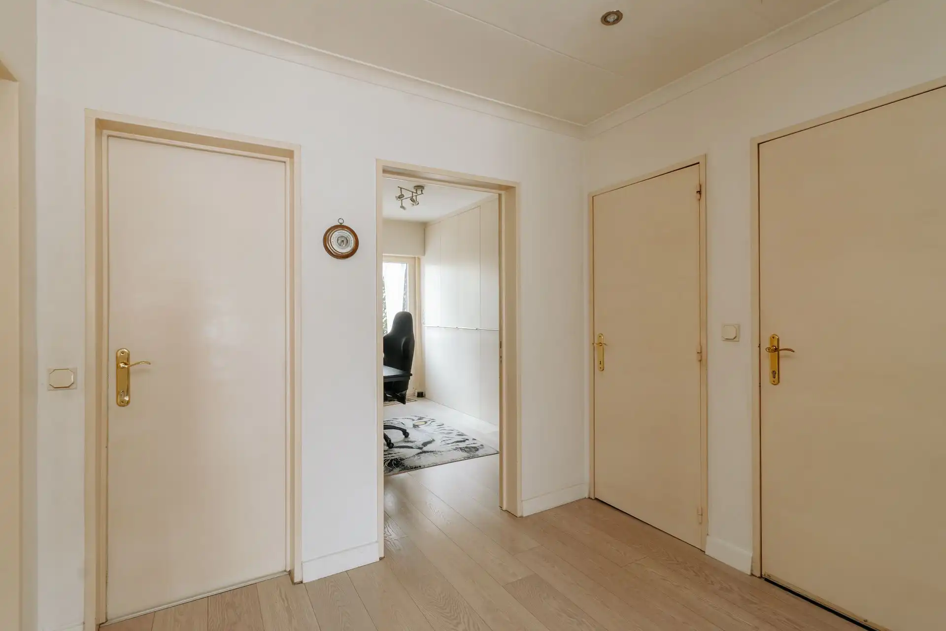 Gelijkvloers appartement met tuin in de vogeltjeswijk foto 7