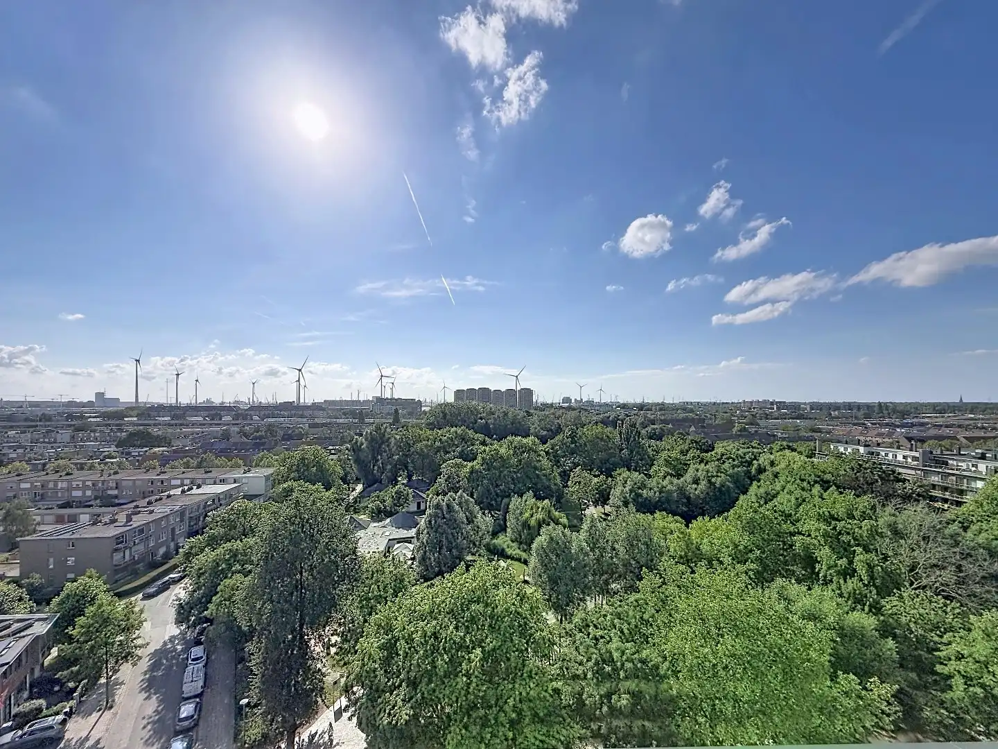 Fantastisch appartement op de 10de verdieping met adembenemend uitzicht en westgericht terras foto 18