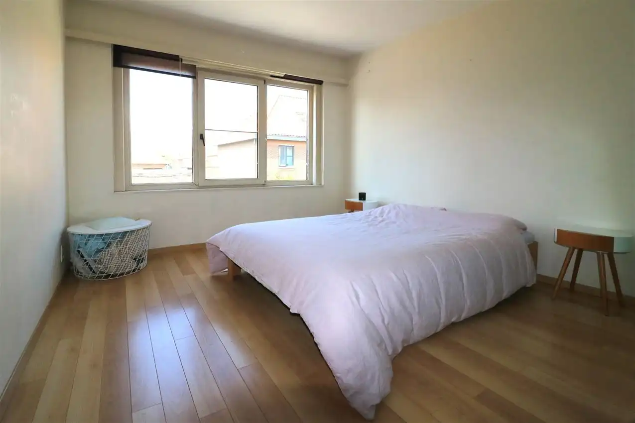 Stadswoning met 3 slpk., toffe keuken en binnenplaats   foto 19