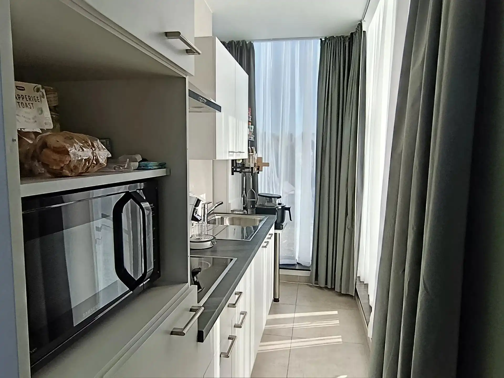 lichtrijke loft Sint-Truiden foto 5