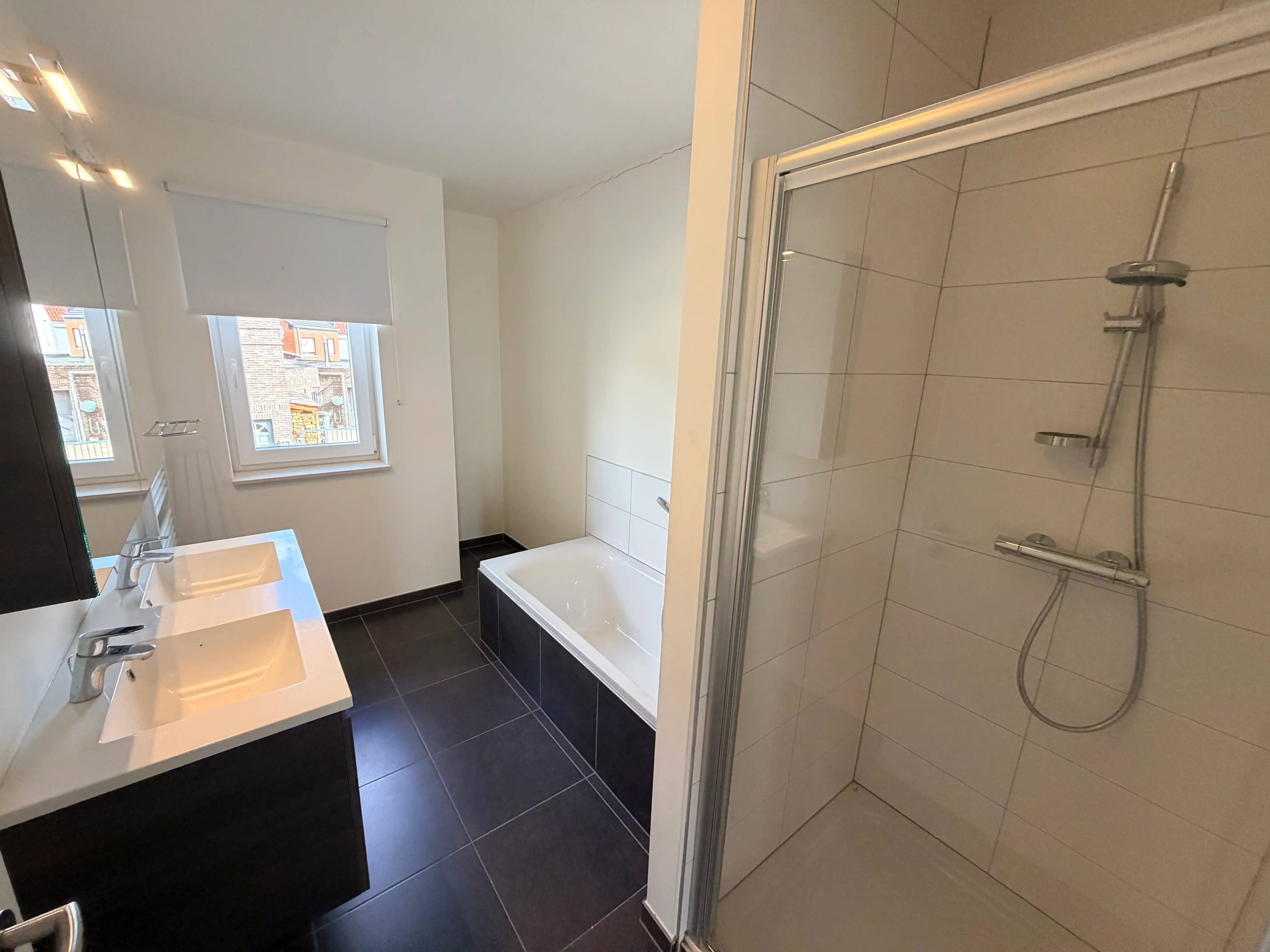 --- NIEUW --- Mooi kwalitatief appartement (bj. 2016) met 2 slaapkamers (81m²). foto 9