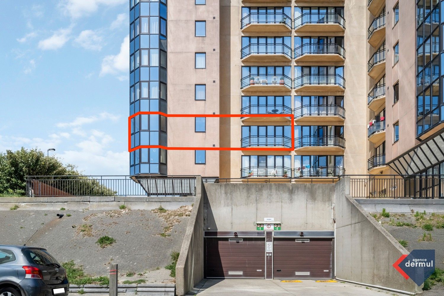 RESIDENTIE HYDRO PALACE foto {{pictureIndex}}