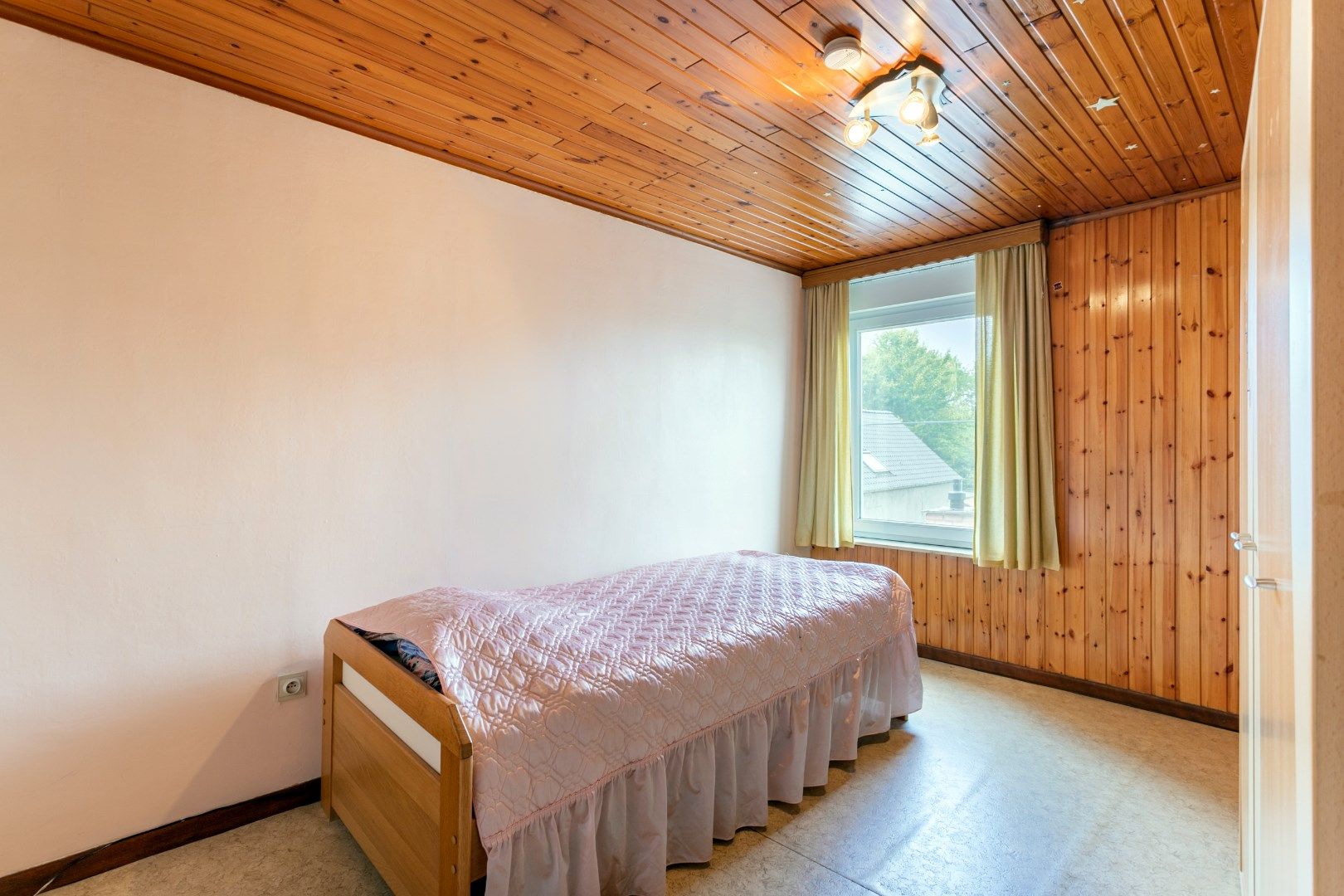 Op te frissen woning met 2-3  slpk en ruime tuin (6a45ca) te koop foto 15