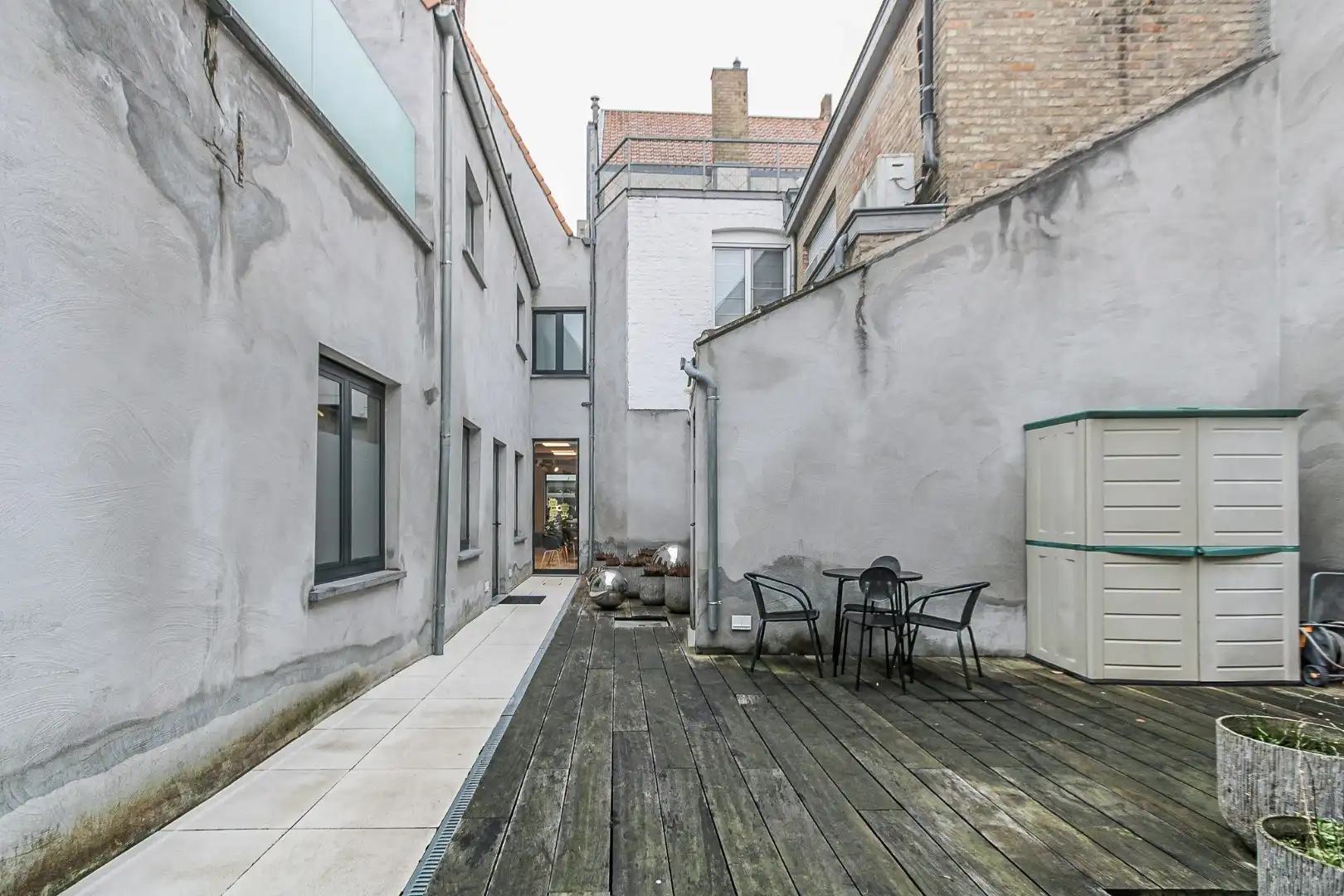 Handelsgelijkvloers Smedenstraat 13 Brugge te huur en te koop foto 19