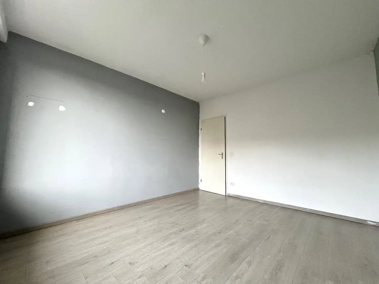 2-slpk appartement met terras en autostaanplaats te Borsbeek foto 8