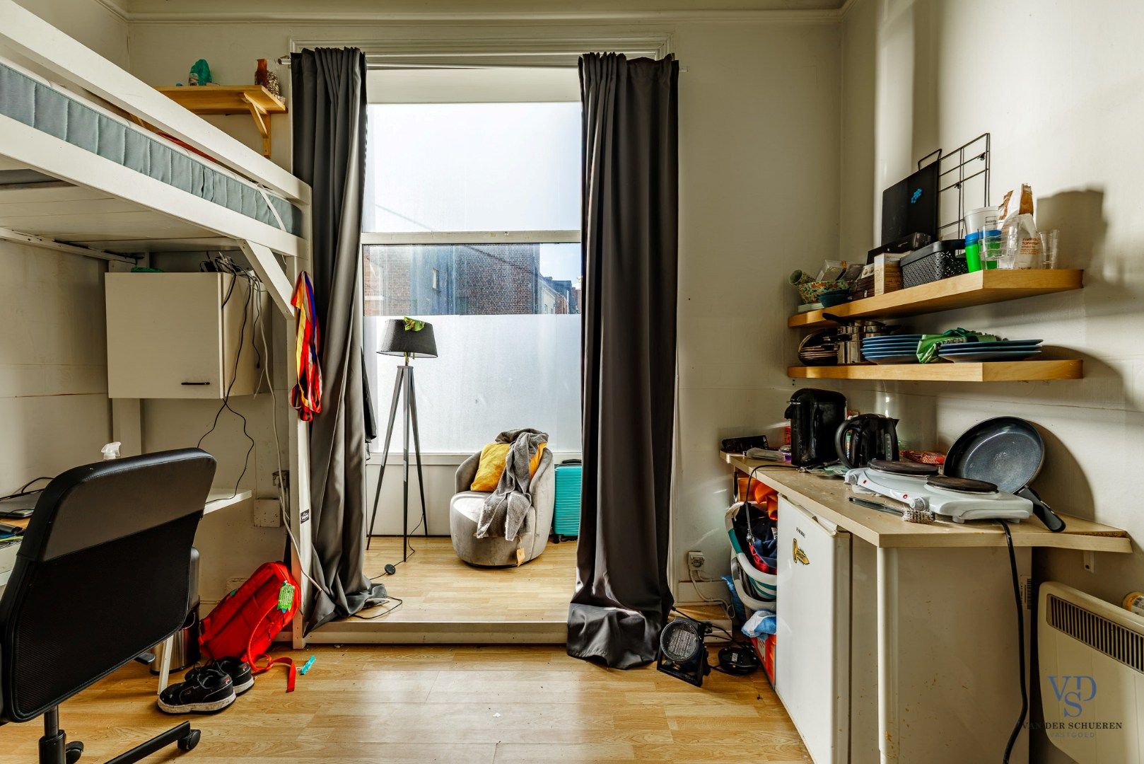 Herenhuis met 7 vergunde studentenkamers. foto 19