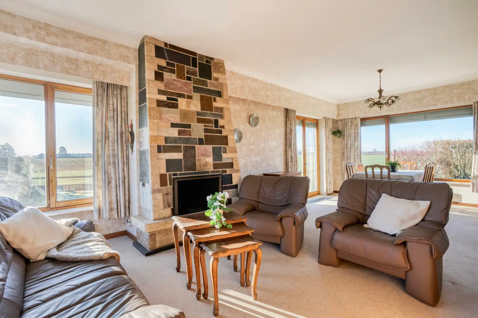 Bungalow op een unieke locatie foto 6