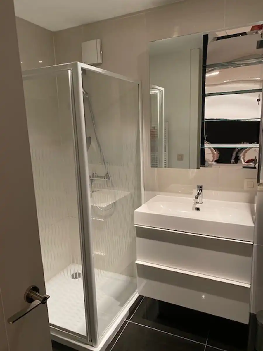 Centraal appartement met groot terras in St-Katelijne-Waver foto 8