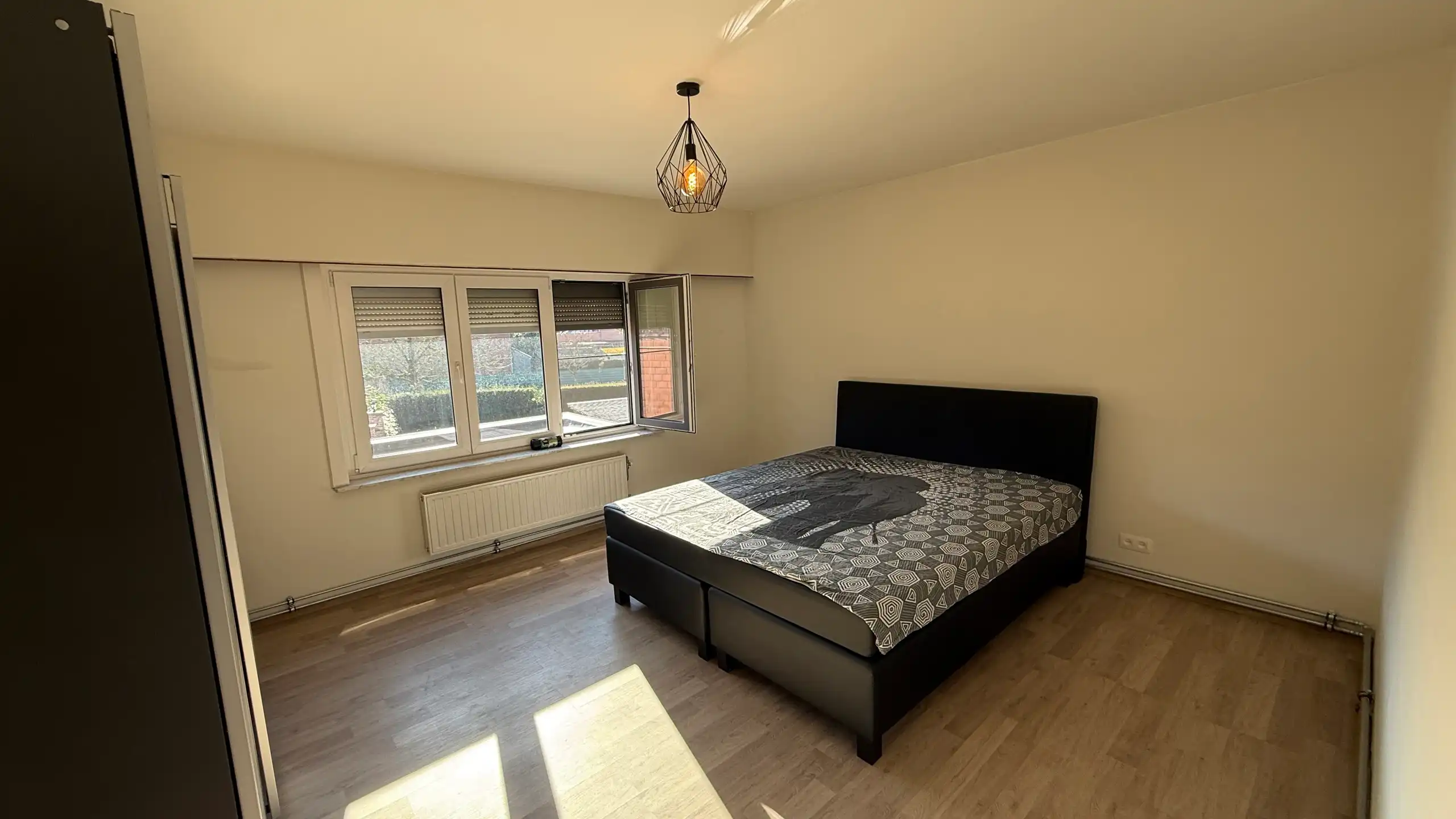 Centraal gelegen & instapklaar appartement met 2 slaapkamers foto 6