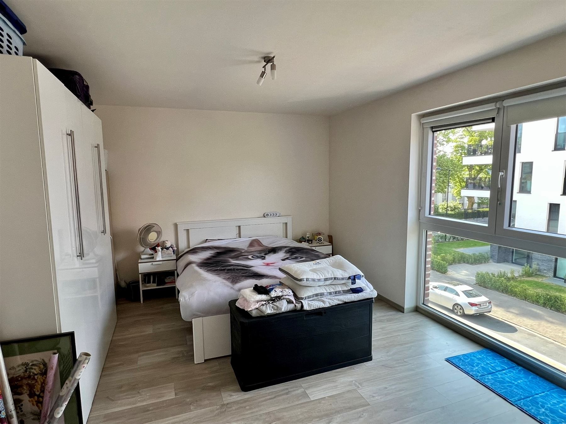 Instapklaar en energiezuinig appartement met 2 slaapkamers, terras en parking foto 5