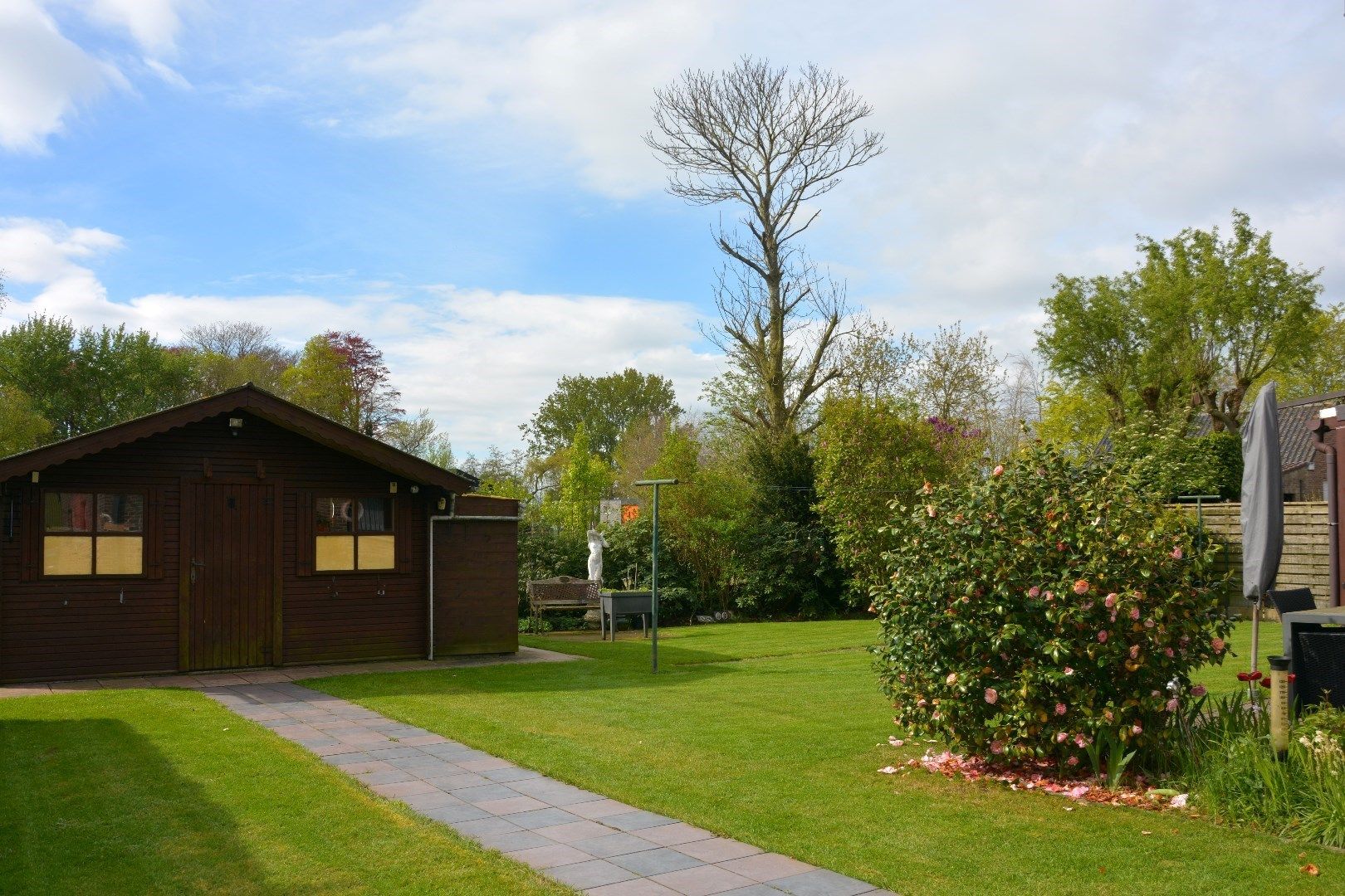 Rustig gelegen, heel goed onderhouden villa op 950m² foto 28