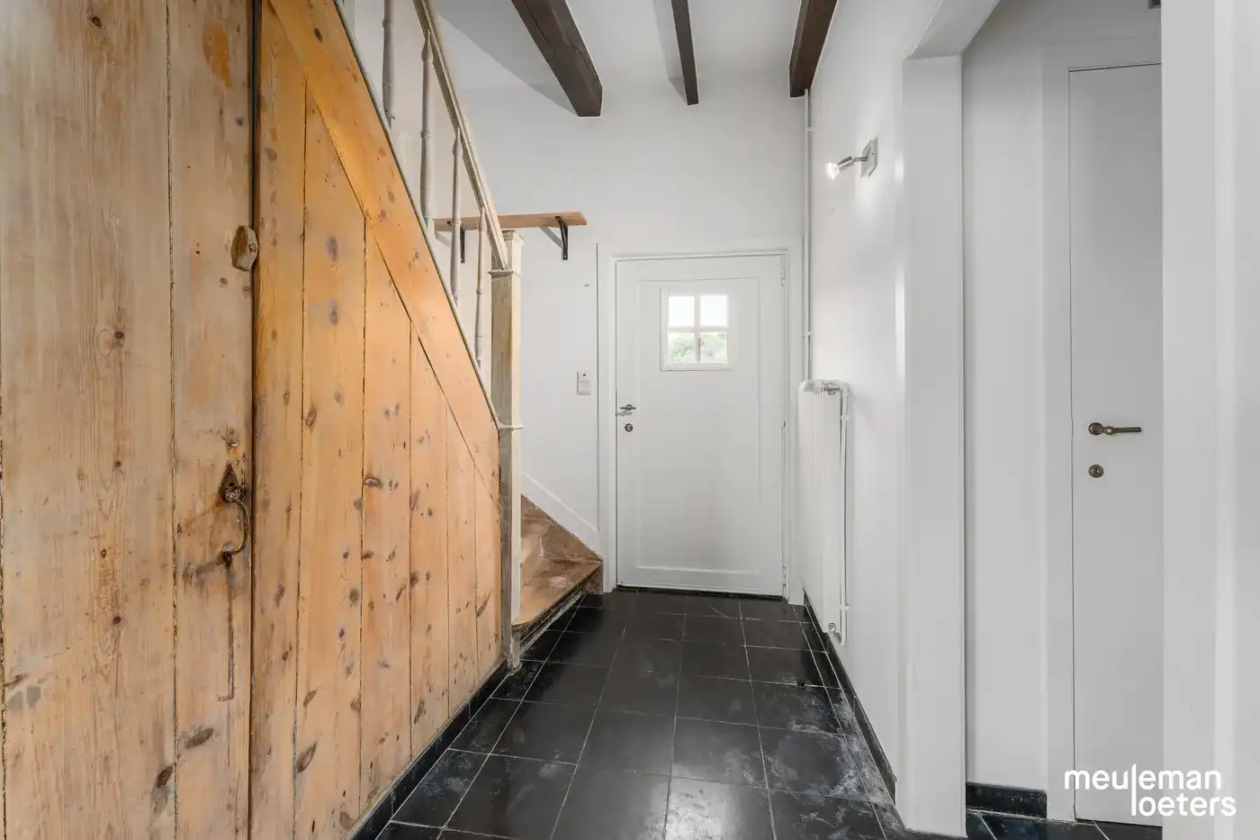 Karaktervolle hoeve met bijgebouw en meer dan 2 ha weiland te Waardamme foto 11