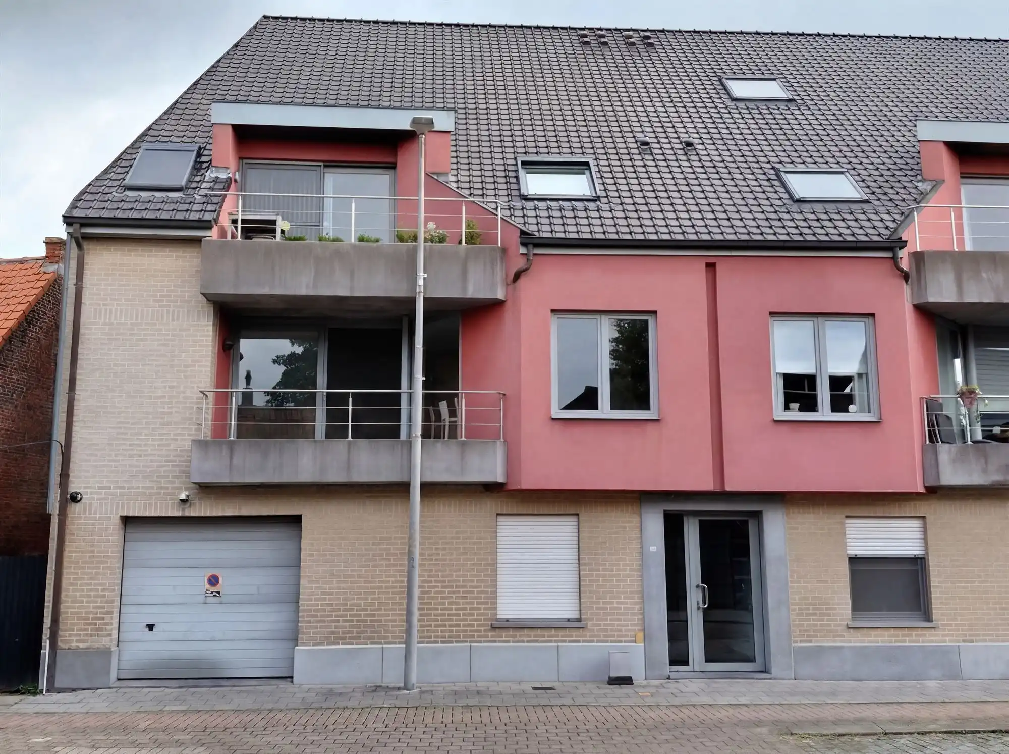 Appartement met 2 slaapkamers, 2 terrassen en garage foto {{pictureIndex}}