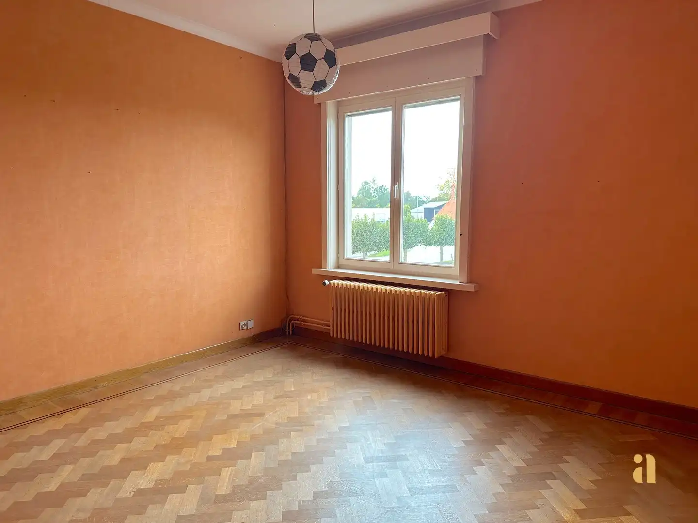 Te huur: royale woning met zwembad foto 17