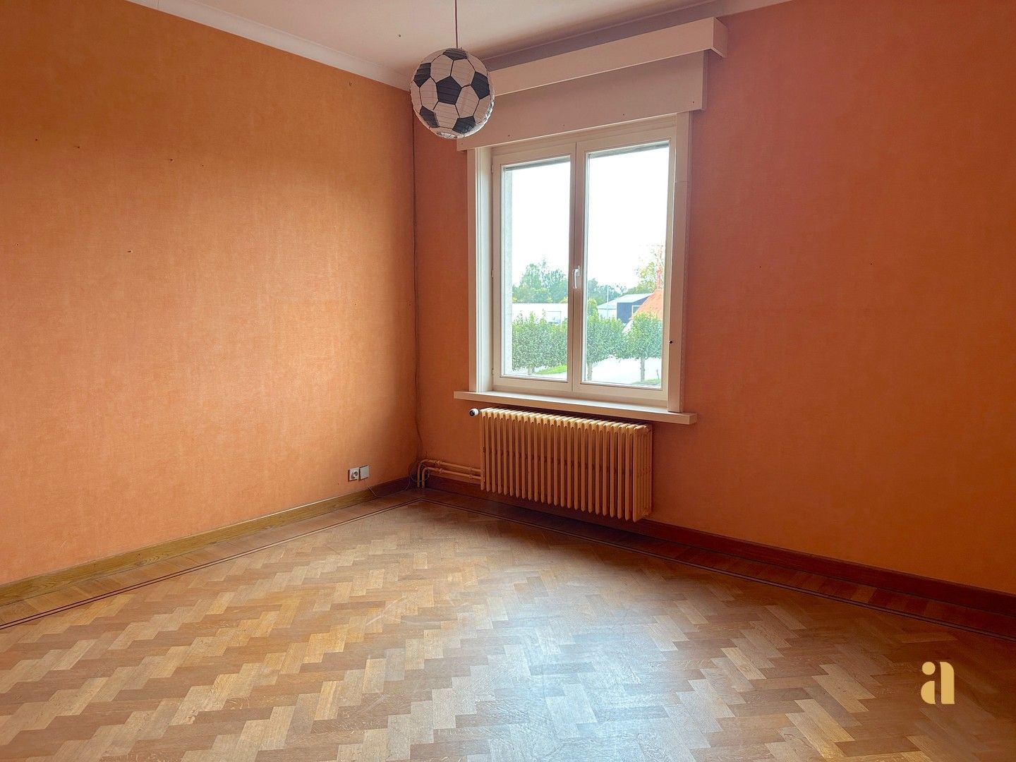 Te huur: royale woning met zwembad foto 17