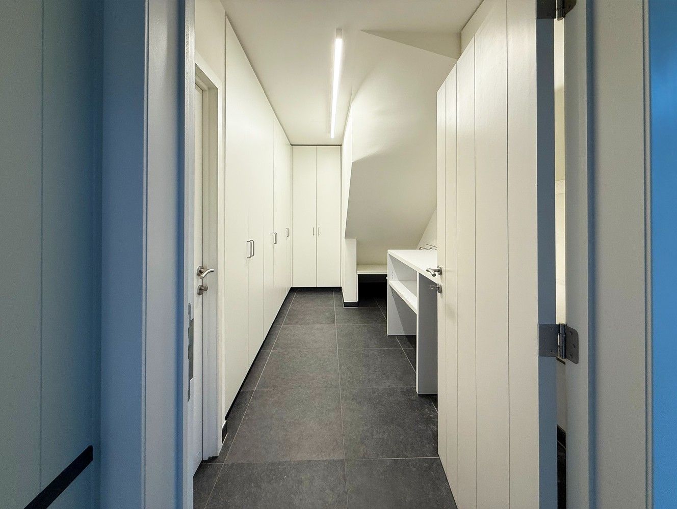 Stijlvolle villa met ruime tuin te huur op toplocatie nabij Lier foto 17