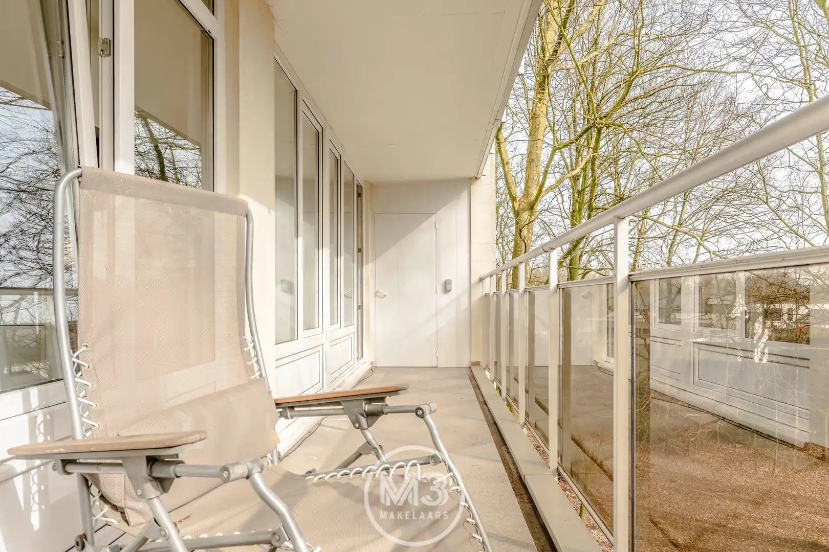 Instapklaar 3 slpk app. met terras en autostaanplaats – topligging Pulhof. foto 6